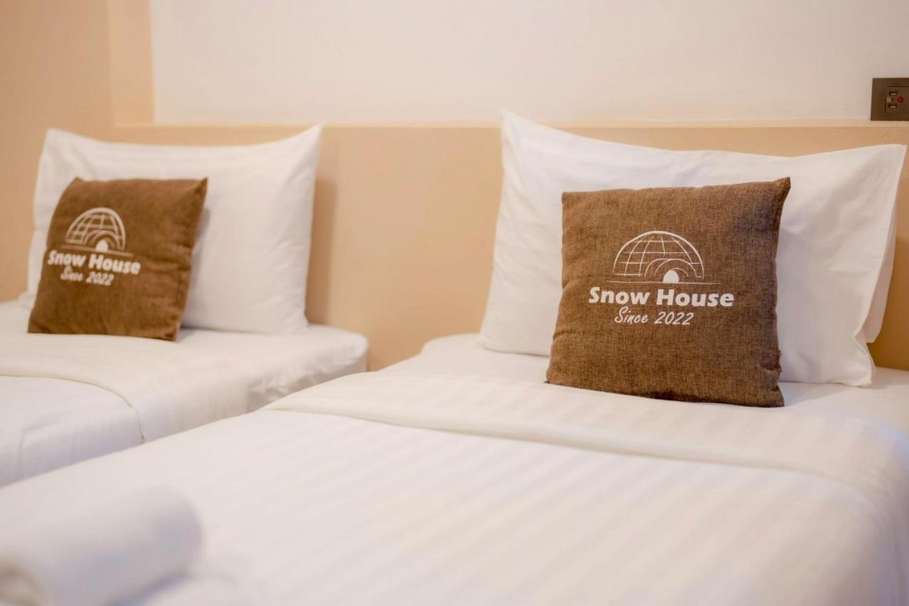 Hotel Snow House Buriram Exterior foto